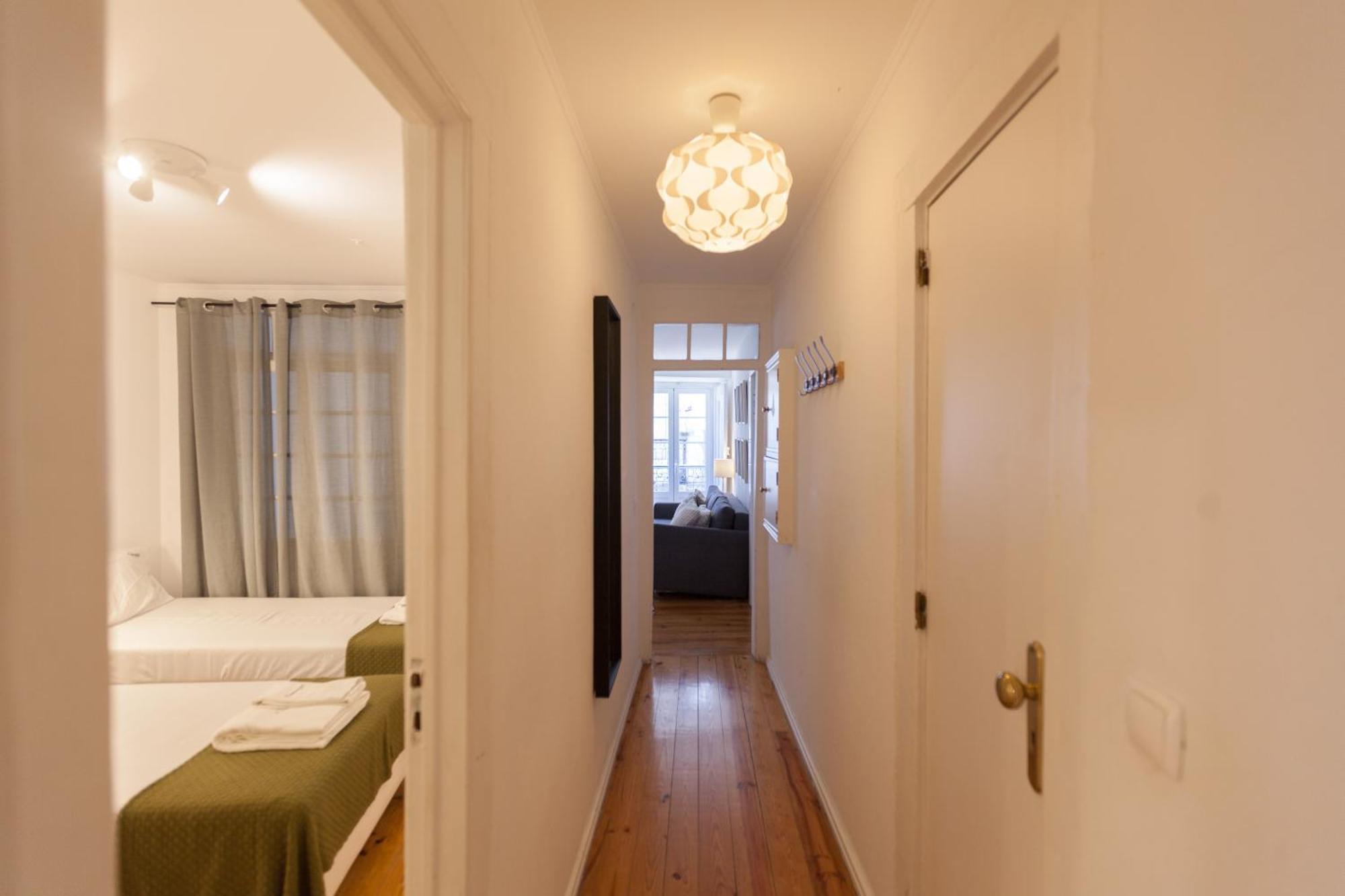 Flh - Central Flat In Bairro Alto Lisbon Exterior photo